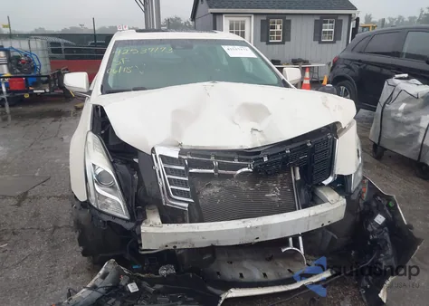 2013 Cadillac Xts Premium z USA, uszkodzony, nr VIN 2G61T5S39D9195949